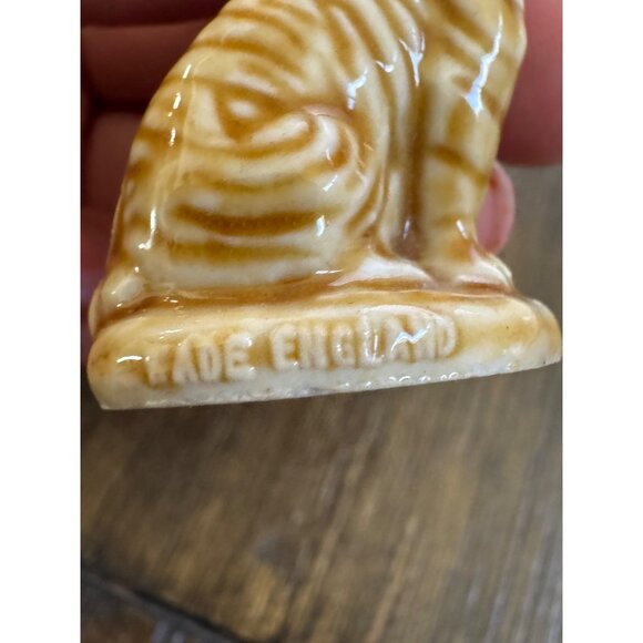 Wade England Tiger Figurine Vintage Collectible - Picture 6 of 6